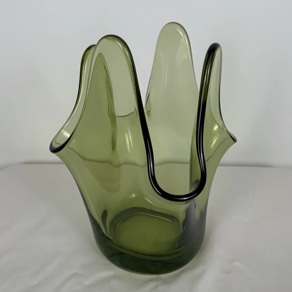 Viking Epic Candle Vase Green Smoke Four Fingers Swung Handkerchief 8.5” Tall